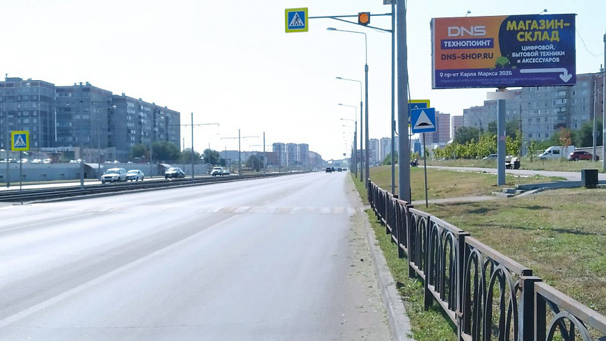 Фотография рекламного носителя, тип: Билборд 3x6, адрес: Карла Маркса пр-т., д.204 Х Труда ул., Магнитогорск, Челябинская область, Россия. Сторона A №199635