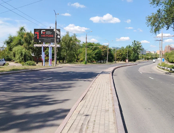 Фотография рекламного носителя, тип: Билборд 3x6, адрес: Артема ул., 170м до ж/д путепровода, Донецк, Донецкая область, Россия. Сторона Б №1327591