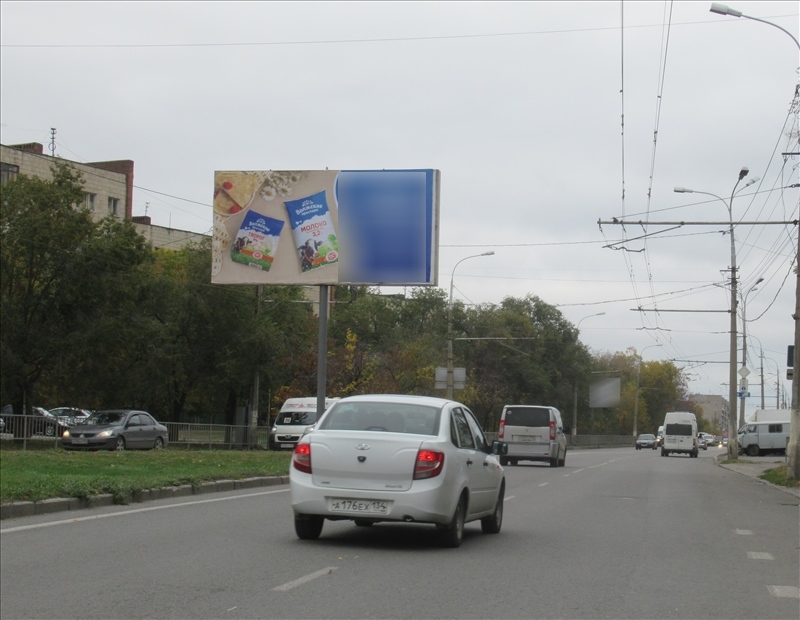Фотография рекламного носителя, тип: Билборд 3x6, адрес: М. Еременко ул., д.100, напротив, Волгоград, Волгоградская область, Россия. Сторона А2 №111420