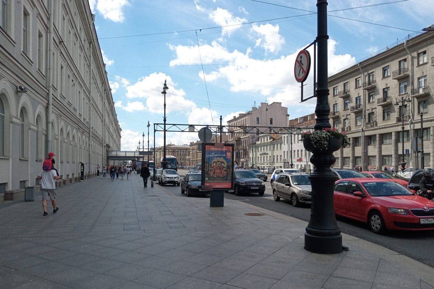 Фотография рекламного носителя, тип: Ситиформат 1.8x1.2, адрес: Лиговский пр-т., д.10 Х 2-я Советская ул., Санкт-Петербург, Россия. Сторона Б №687416