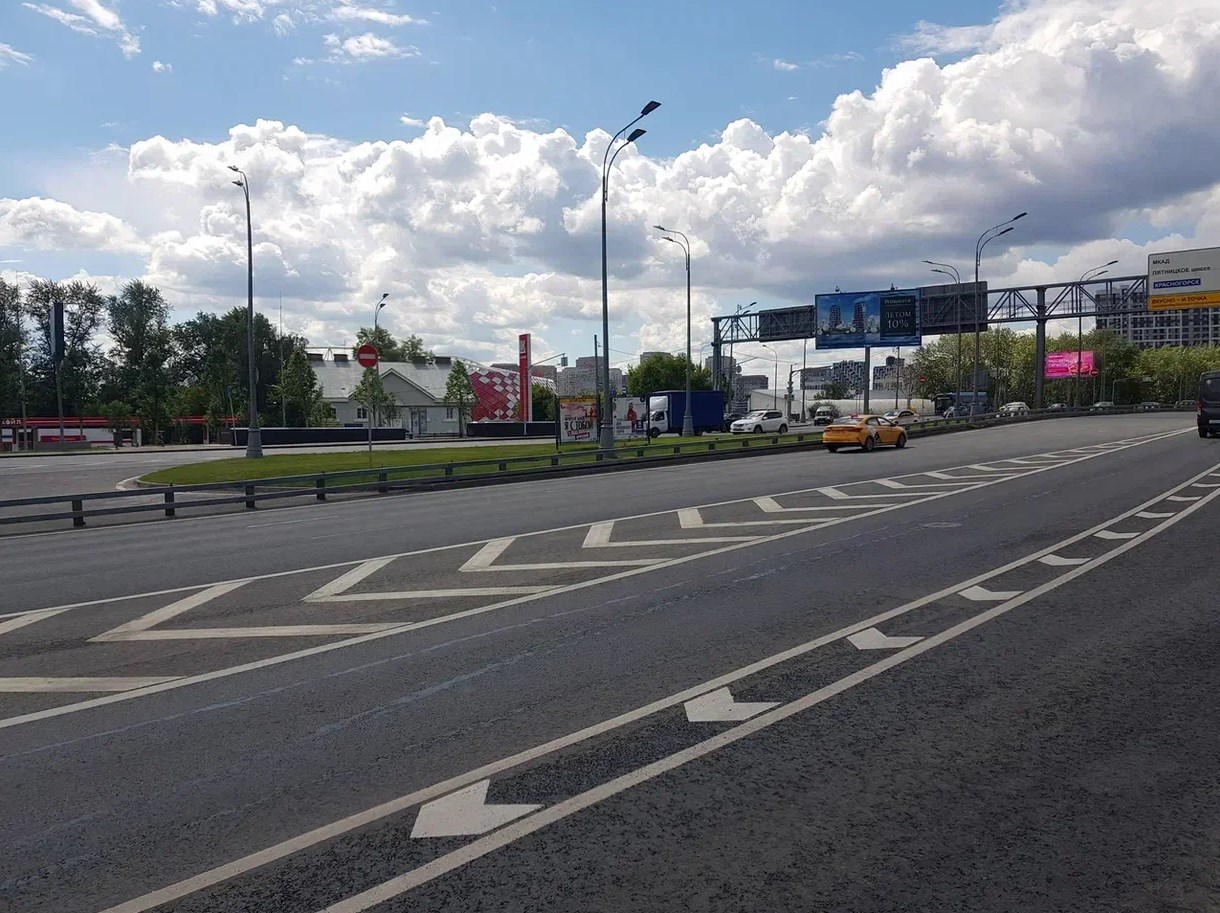 Фотография рекламного носителя, тип: Афиша 1.75x1.8, адрес: Волоколамское ш., д.88, корп.1, стенд 2, Москва, Россия. Сторона B №1349675