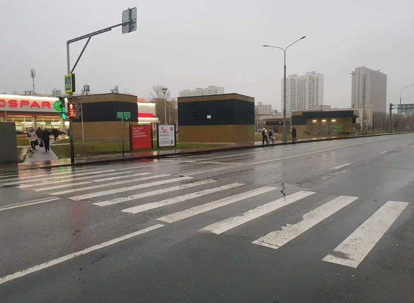 Фотография рекламного носителя, тип: Афиша 1.75x1.8, адрес: Ферганская ул., д.19, стенд 2, Москва, Россия. Сторона A №1383562