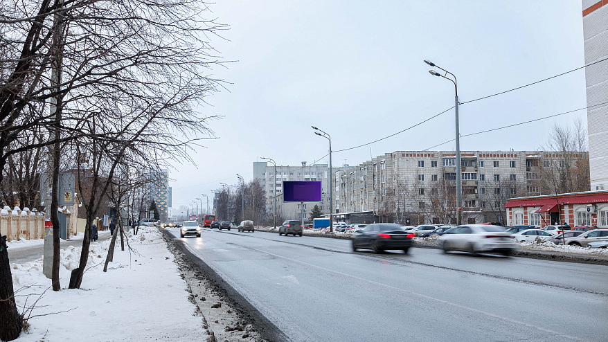 Фотография рекламного носителя, тип: Билборд 3x6, адрес: Аделя Кутуя ул., д.46, Казань, Республика Татарстан, Россия. Сторона A1-A3 №679195