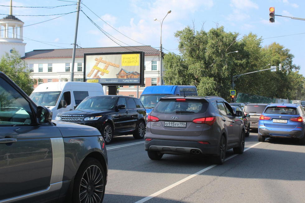 Фотография рекламного носителя, тип: Билборд 3x6, адрес: Ильинское ш., 10 500м, Московская область, Россия. Сторона Б1 №116732