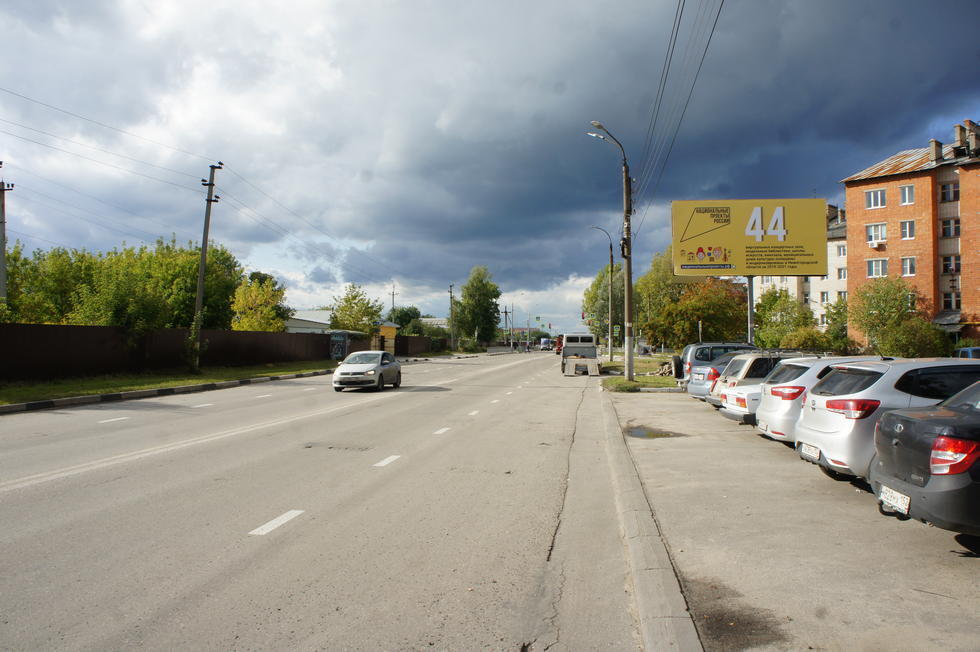 Фотография рекламного носителя, тип: Билборд 3x6, адрес: 2-й микрорайон, д.32, Кстово, Нижегородская область, Россия. Сторона А №584424