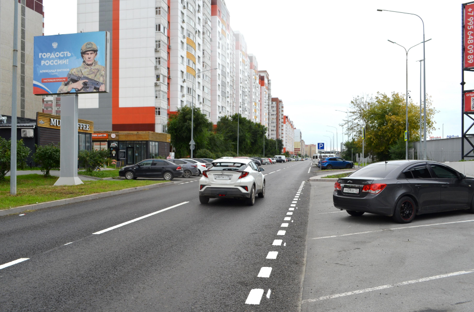 Фотография рекламного носителя, тип: Ситиборд 2.7x3.7, адрес: Николая Семёнова ул., д.23, Тюмень, Тюменская область, Россия. Сторона Б №991779