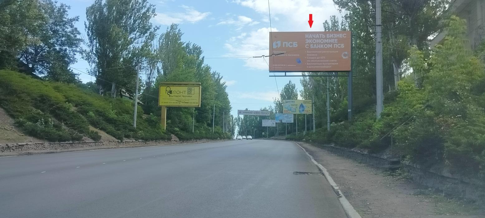 Фотография рекламного носителя, тип: Билборд 3x6, адрес: 250-летия Донбасса пр-т., за жд мостом, поз.1, Макеевка, Донецкая область, Россия. Сторона A №1398019