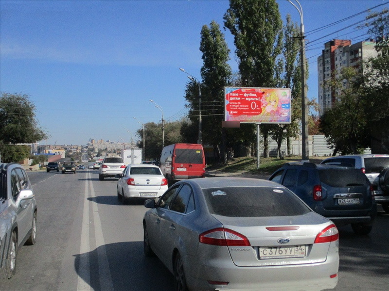 Фотография рекламного носителя, тип: Билборд 3x6, адрес: Череповецкая ул., д.37 Х Елисеева ул., Волгоград, Волгоградская область, Россия. Сторона А №111148