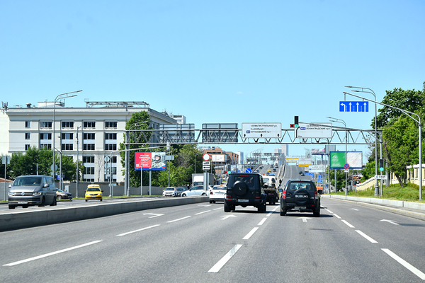 Фотография рекламного носителя, тип: Билборд 3x6, адрес: Звенигородское ш., д.25с2, Москва, Россия. Сторона Б №101029