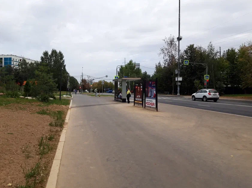 Фотография рекламного носителя, тип: Афиша 1.75x1.8, адрес: Ясеневая ул., д.46, стенд 2, Москва, Россия. Сторона А2 №883921