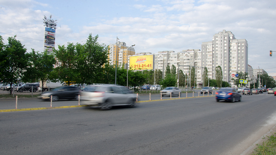 Фотография рекламного носителя, тип: Билборд 3x6, адрес: Родины ул., ТРК "Южный", Казань, Республика Татарстан, Россия. Сторона B №674754