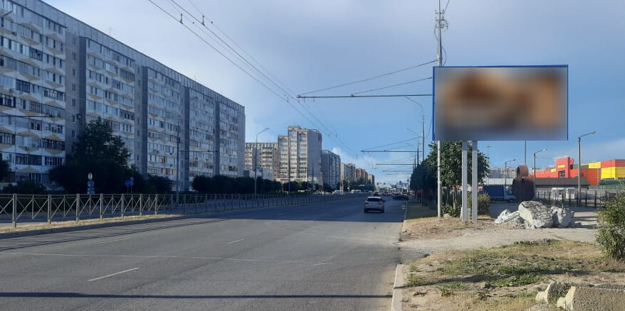 Фотография рекламного носителя, тип: Билборд 3x6, адрес: Кирова ул. (вещевой рынок), Йошкар-Ола, Республика Марий Эл, Россия. Сторона A1-A3 №1373913