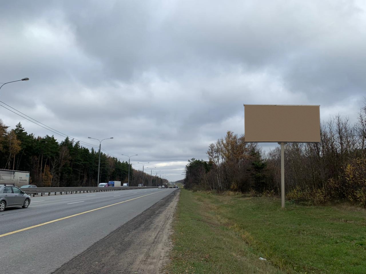 Фотография рекламного носителя, тип: Билборд 3x6, адрес: М-2 "Крым" а/д, 57 050м, лево, Чехов, Московская область, Россия. Сторона A №1000883