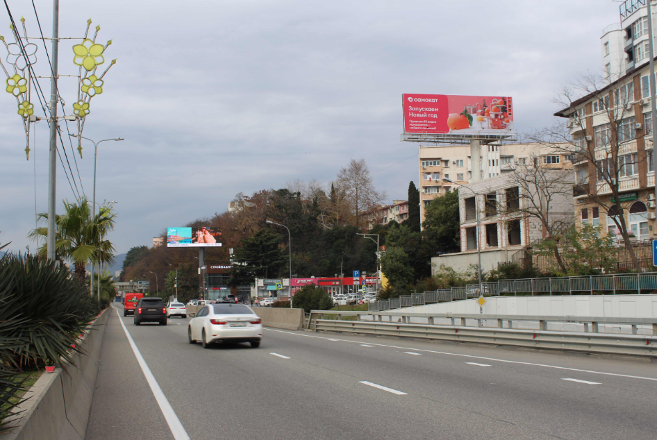 Фотография рекламного носителя, тип: Суперсайт 5x15, адрес: Фабричная ул., Адлер, Краснодарский край, Россия. Сторона А №624611
