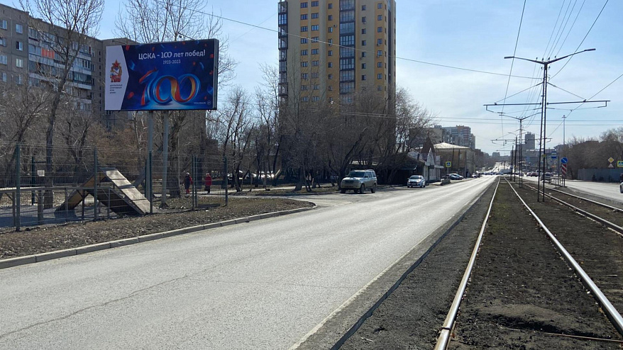 Фотография рекламного носителя, тип: Билборд 3x6, адрес: Российская ул. Х Миасская ул., Челябинск, Челябинская область, Россия. Сторона B №126402