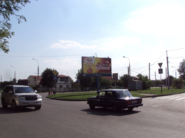 Фотография рекламного носителя, тип: Билборд 3x6, адрес: Симферопольская ул. Х Просторная ул., Краснодар, Краснодарский край, Россия. Сторона А №235823