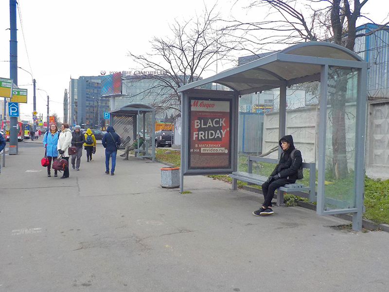 Фотография рекламного носителя, тип: Остановка 1.8x1.2, адрес: Энергетиков пр-т. Х Заневский пр-т., д.67, корп.2, поз.1, Санкт-Петербург, Россия. Сторона А №165083