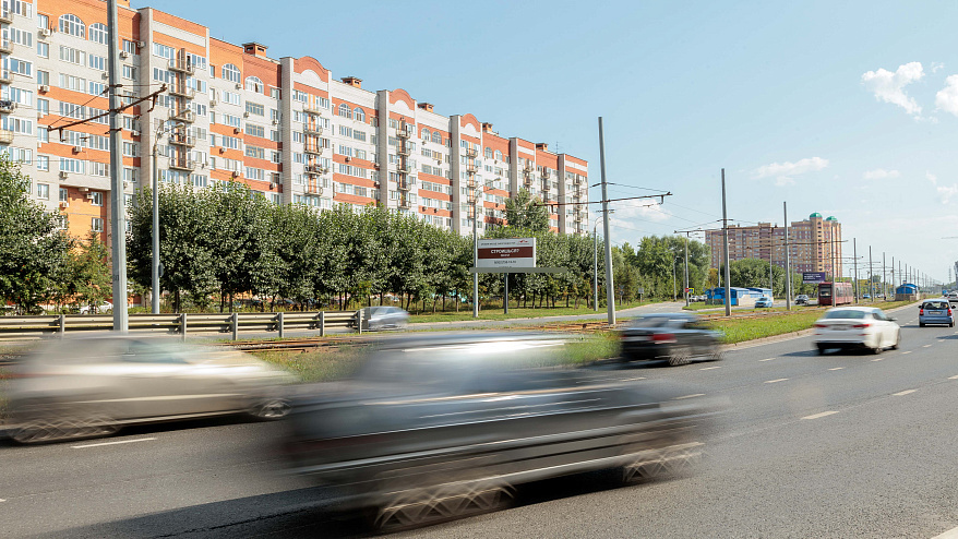 Фотография рекламного носителя, тип: Билборд 3x6, адрес: Бол.Крыловка ул., поворот на Ленскую ул., Казань, Республика Татарстан, Россия. Сторона B №761086