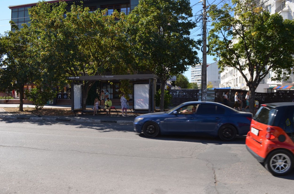 Фотография рекламного носителя, тип: Остановка 1.8x1.2, адрес: Фадеева ул., ост. Улица Парковая, Севастополь, Россия. Сторона А6-А10 №869597