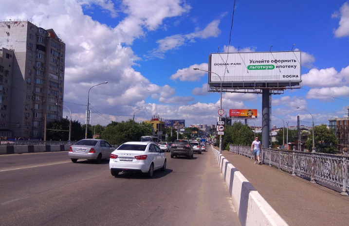 Фотография рекламного носителя, тип: Суперсайт 4x12, адрес: Тургенева ул., д.10, Краснодар, Краснодарский край, Россия. Сторона A1-A3 №85209