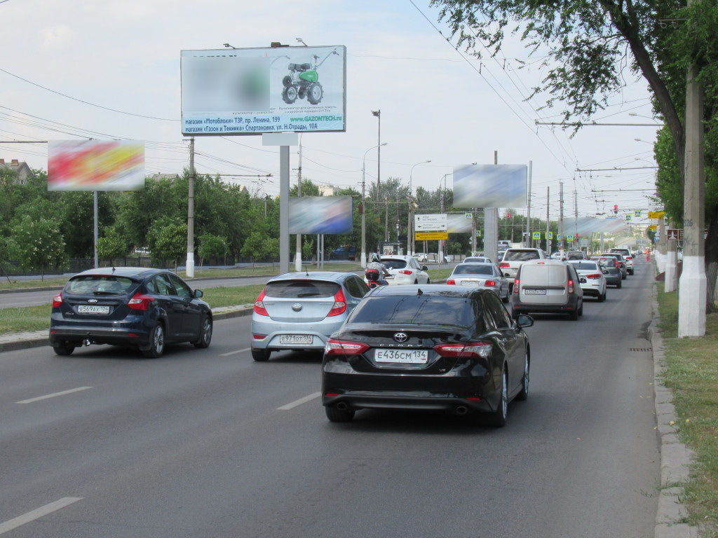 Фотография рекламного носителя, тип: Билборд 3x6, адрес: Ленина пр-т., д.110, Волгоград, Волгоградская область, Россия. Сторона А2 №111428