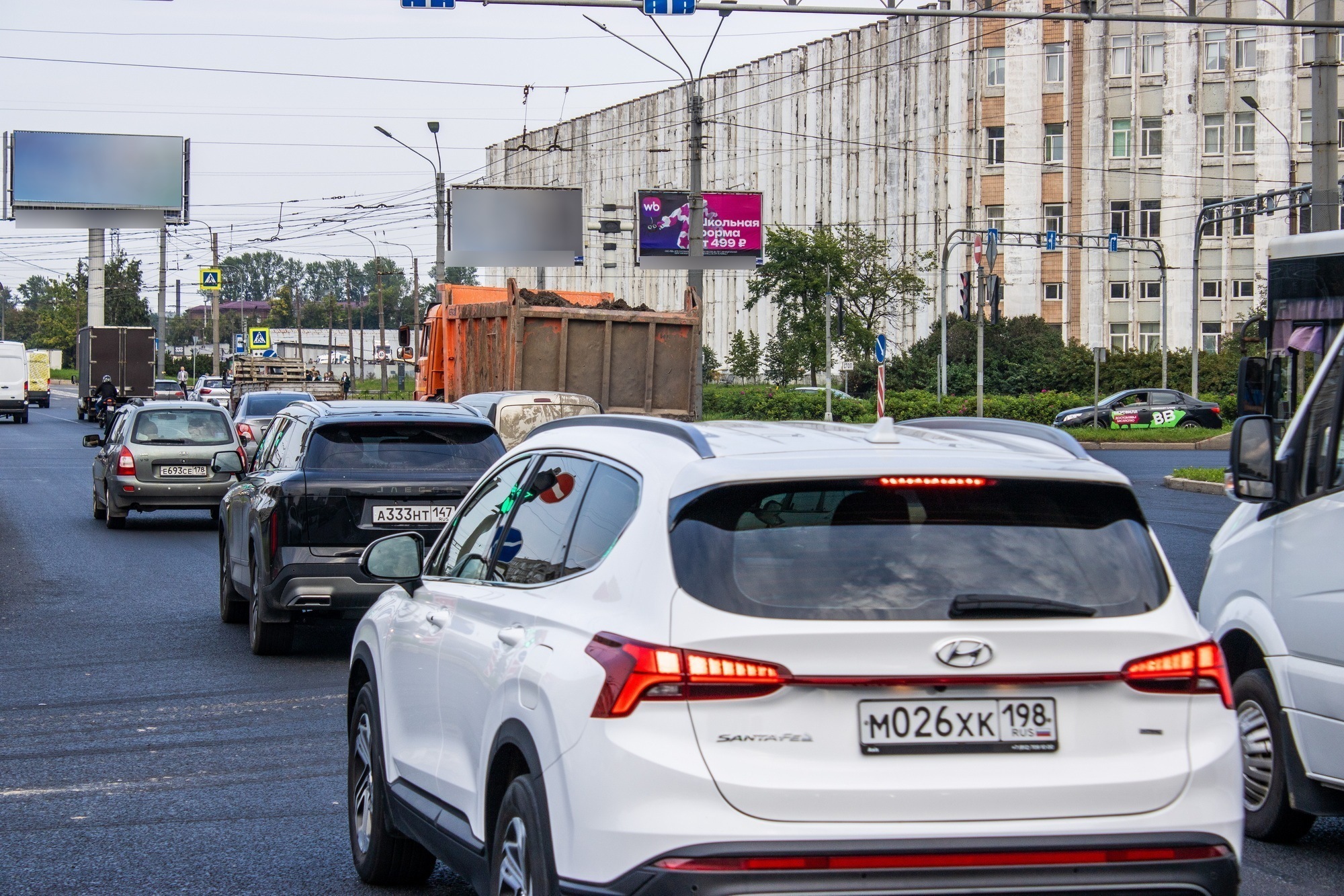 Фотография рекламного носителя, тип: Билборд 3x6, адрес: Славы пр-т. Х Софийская ул., Санкт-Петербург, Россия. Сторона А2 №106116