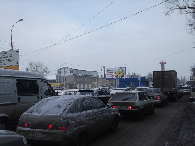 Фотография рекламного носителя, тип: Билборд 3x6, адрес: Симферопольская ул. Х Просторная ул., Краснодар, Краснодарский край, Россия. Сторона Б-Б3 №235824