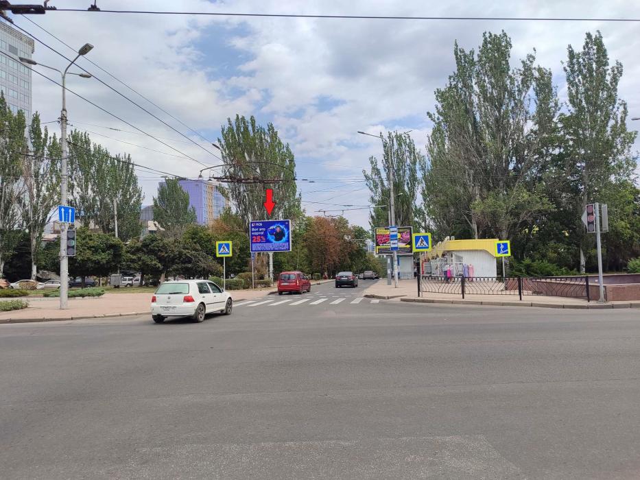 Фотография рекламного носителя, тип: Ситиборд 2.7x3.7, адрес: Мира пр-т. X Артема ул., д.143Б, Донецк, Донецкая область, Россия. Сторона A1-A10 №1404074