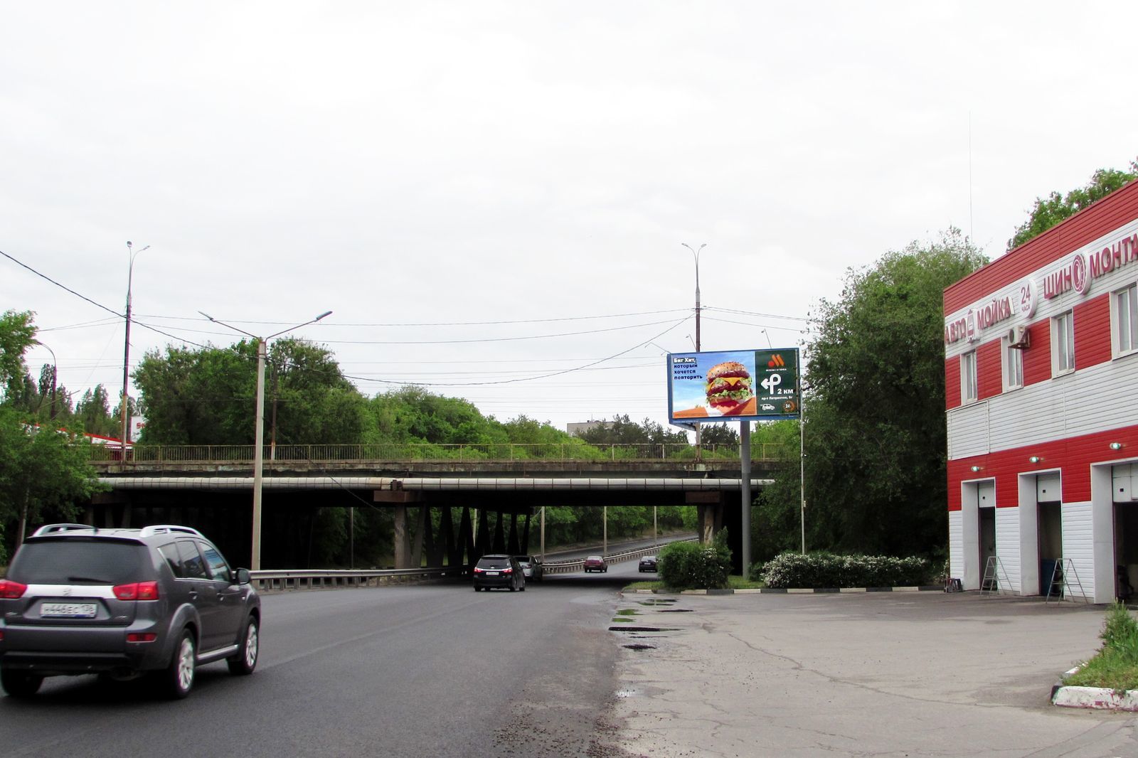 Фотография рекламного носителя, тип: Билборд 3x6, адрес: Героев Сибиряков ул. Х Южно-Моравская ул., Воронеж, Воронежская область, Россия. Сторона А1 №1364250