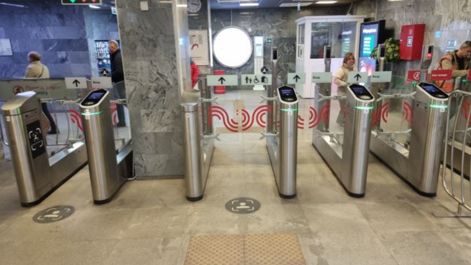 Фотография рекламного носителя, тип: Другой индор-формат, адрес: Станция метро «Хорошёво», линия Московское Центральное Кольцо, Москва, Россия. Сторона/вариант А №1326671