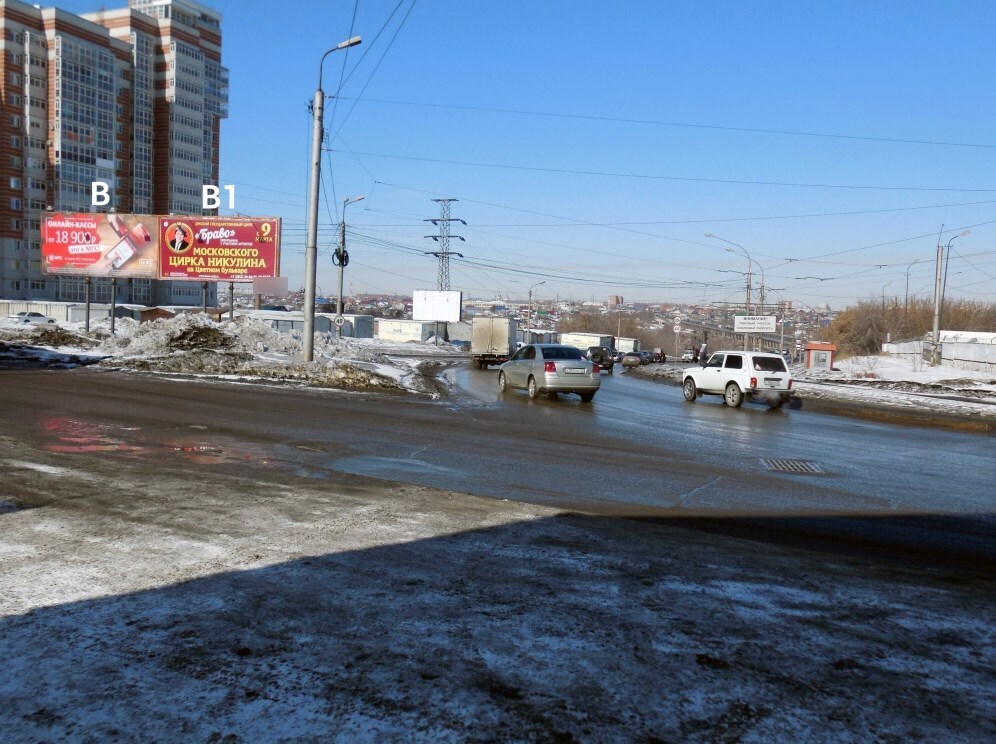 Фотография рекламного носителя, тип: Суперсайт 3x12, адрес: Богдана Хмельницкого ул. X Арнольда Нейбута ул., д.46, Омск, Омская область, Россия. Сторона В №1010201