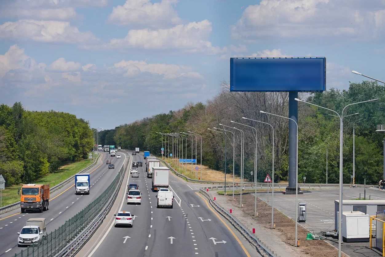 Фотография рекламного носителя, тип: Суперсайт 5x15, адрес: Аксайский пр-т., д.54а, Аксай, Ростовская область, Россия. Сторона А/Б №1384134