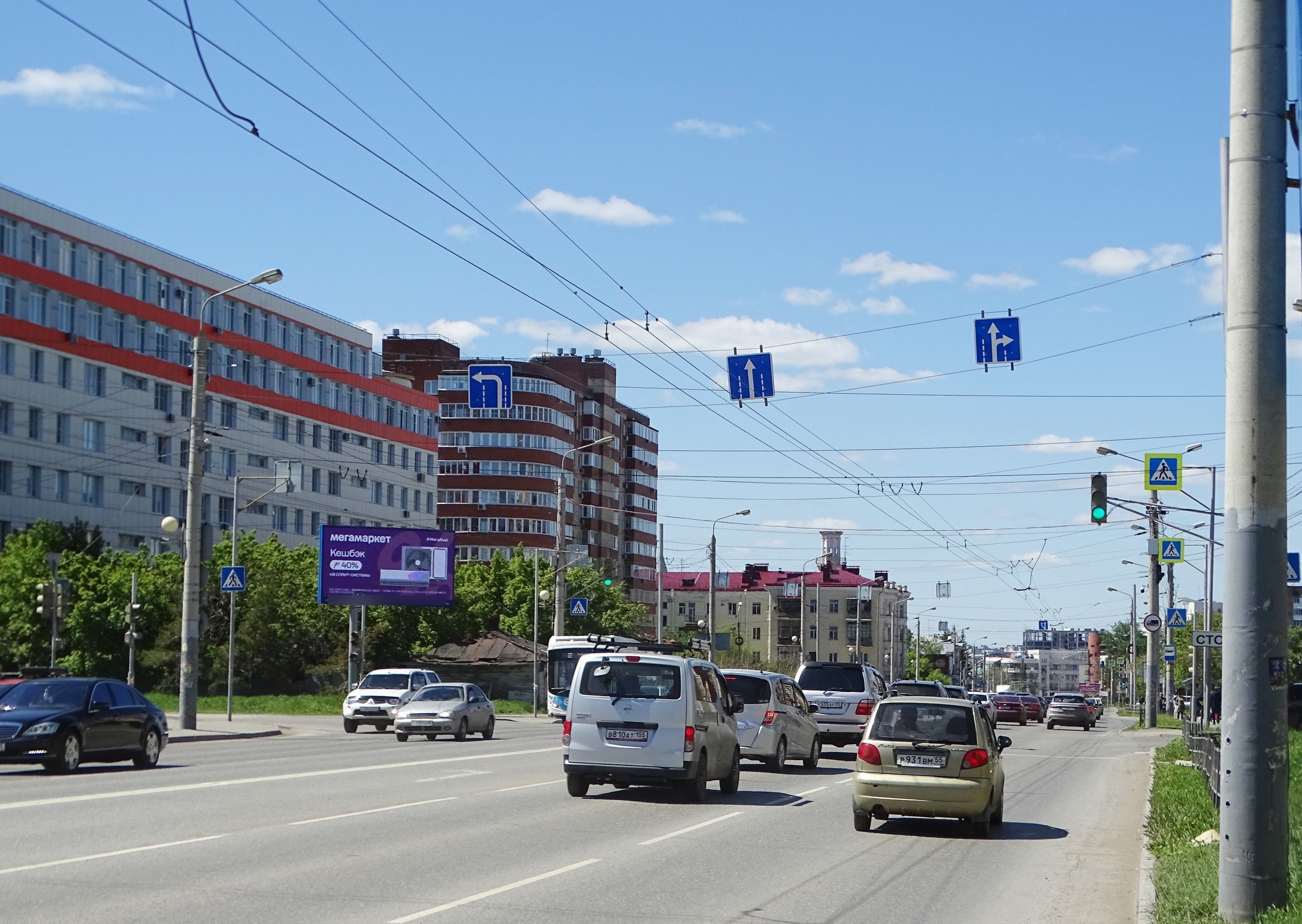 Фотография рекламного носителя, тип: Билборд 3x6, адрес: 10 лет Октября ул. Х Куйбышева ул., Омск, Омская область, Россия. Сторона Б1 №124920