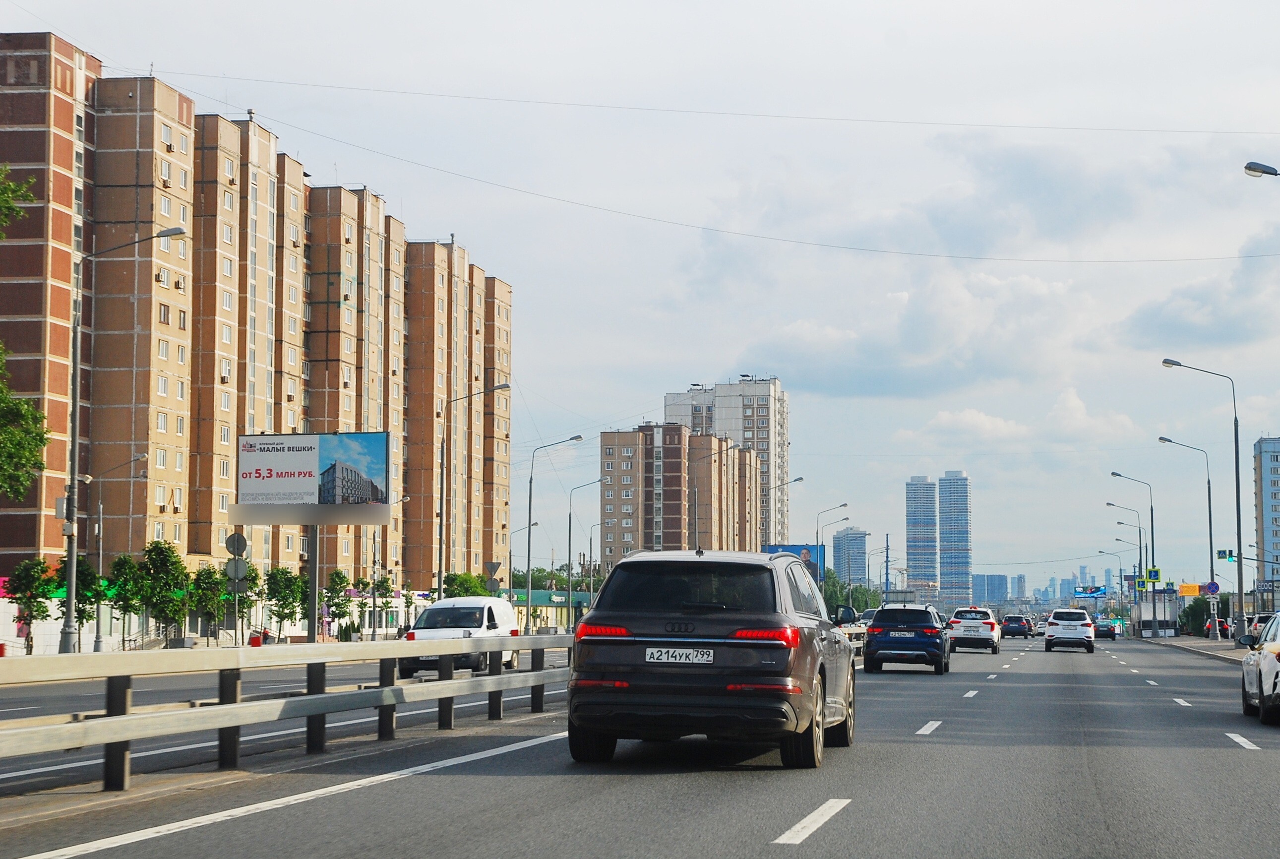 Фотография рекламного носителя, тип: Билборд 3x6, адрес: Ярославское ш., д.16-18, Москва, Россия. Сторона Б №825256
