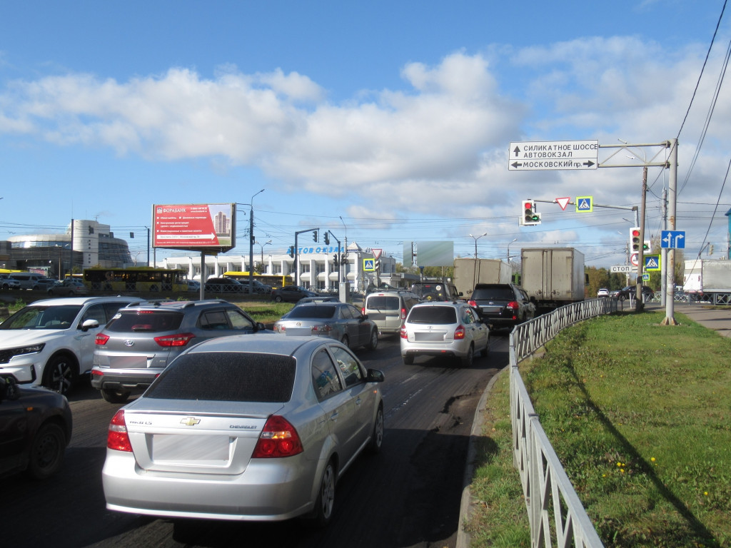 Фотография рекламного носителя, тип: Билборд 3x6, адрес: Московский пр-т. Х Гоголя ул., Ярославль, Ярославская область, Россия. Сторона Б №162755