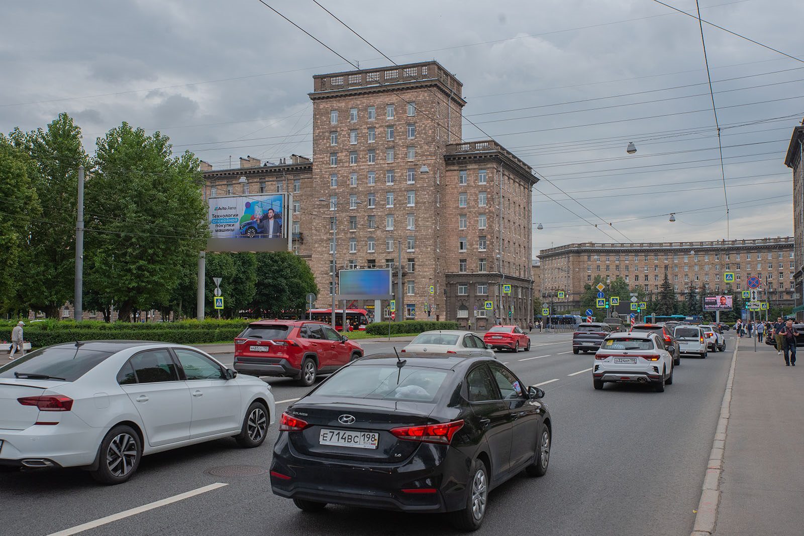Фотография рекламного носителя, тип: Билборд 3x6, адрес: Стачек пр-т., д.72 Х Новостроек ул., Санкт-Петербург, Россия. Сторона B11 №169580