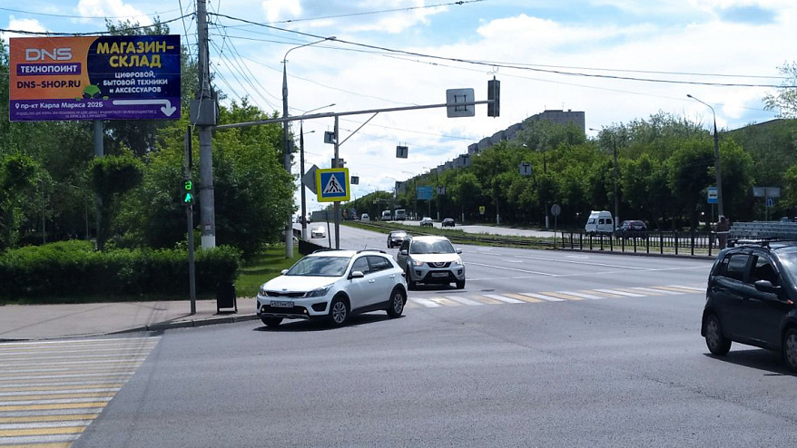 Фотография рекламного носителя, тип: Билборд 3x6, адрес: Карла Маркса пр-т., д.129 Х Советской Армии ул., Магнитогорск, Челябинская область, Россия. Сторона B №200122