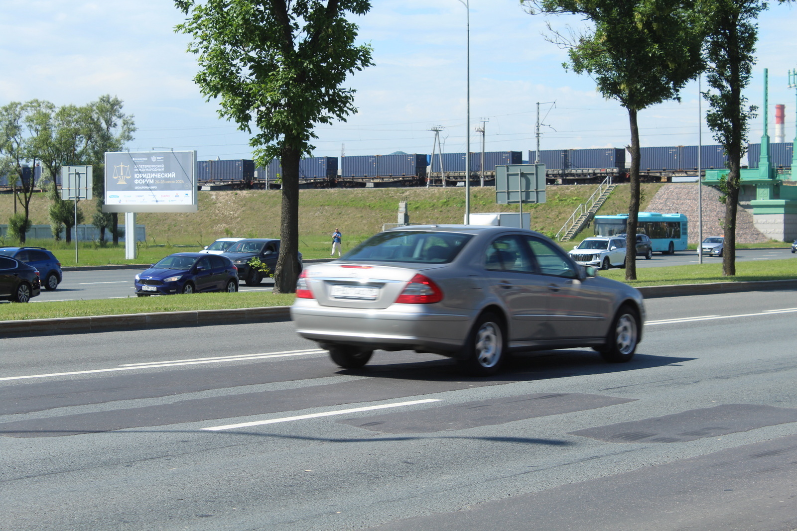 Фотография рекламного носителя, тип: Билборд 3x6, адрес: Пулковское ш., д.42, Санкт-Петербург, Россия. Сторона Б №120663