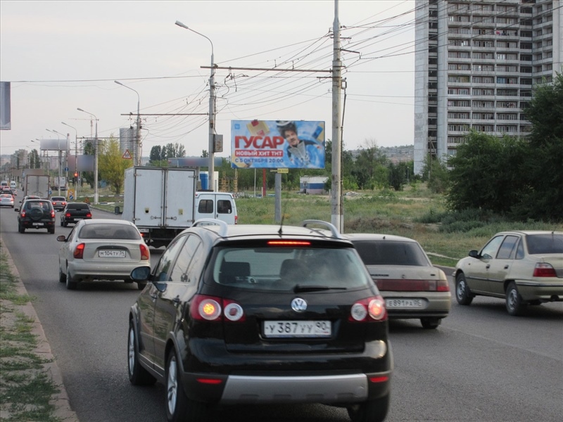 Фотография рекламного носителя, тип: Билборд 3x6, адрес: Университетский пр-т., д.98Г, Волгоград, Волгоградская область, Россия. Сторона А №111439