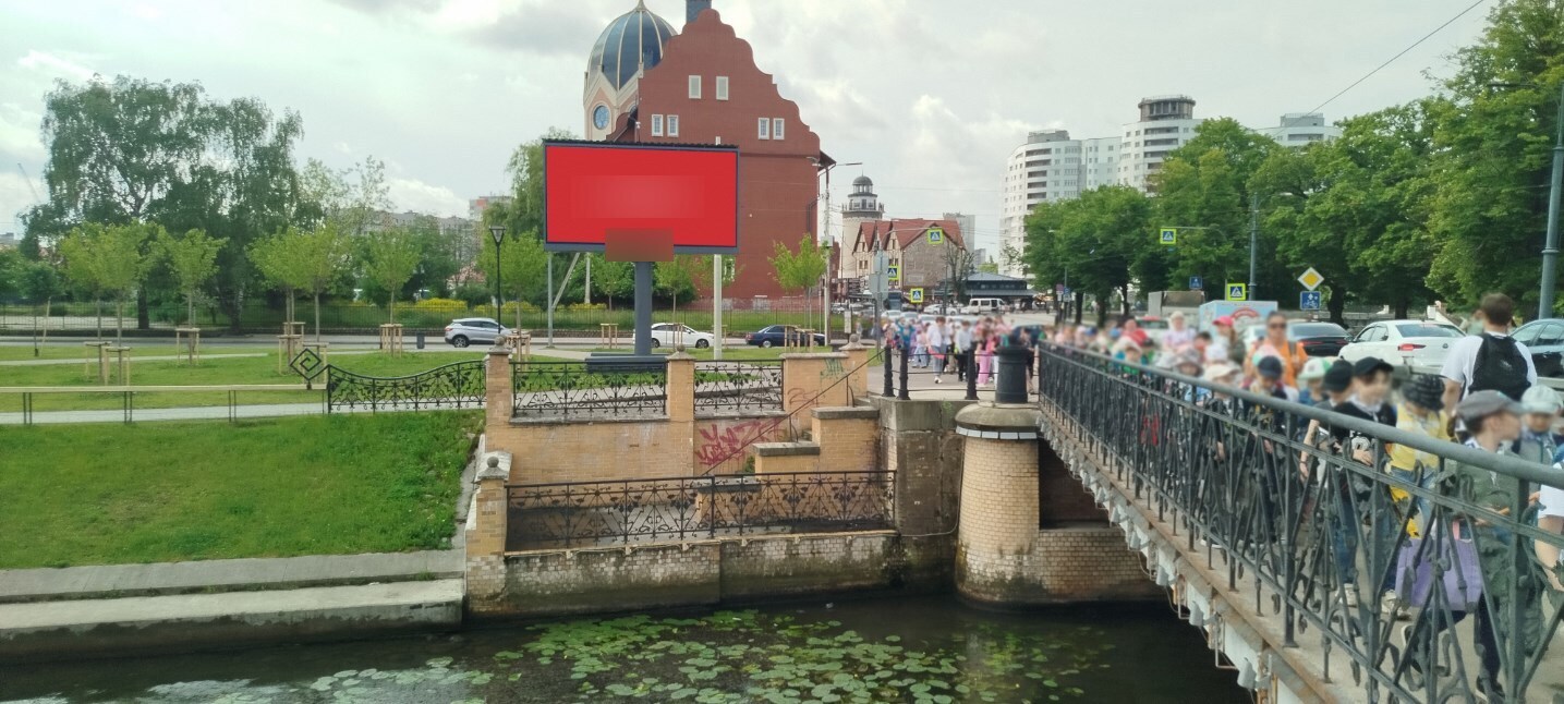 Фотография рекламного носителя, тип: Билборд 3x6, адрес: Октябрьская ул. Х Карбышева ул., Калининград, Калининградская область, Россия. Сторона Б1-Б10 №221878
