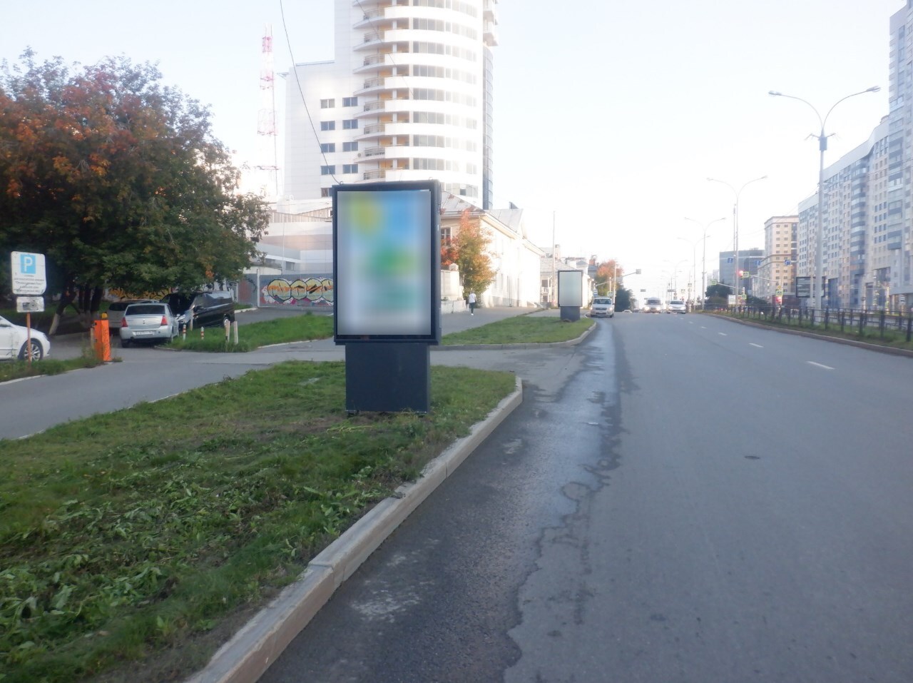 Фотография рекламного носителя, тип: Ситиформат 1.8x1.2, адрес: Московская ул., д.58, Екатеринбург, Свердловская область, Россия. Сторона B №492058