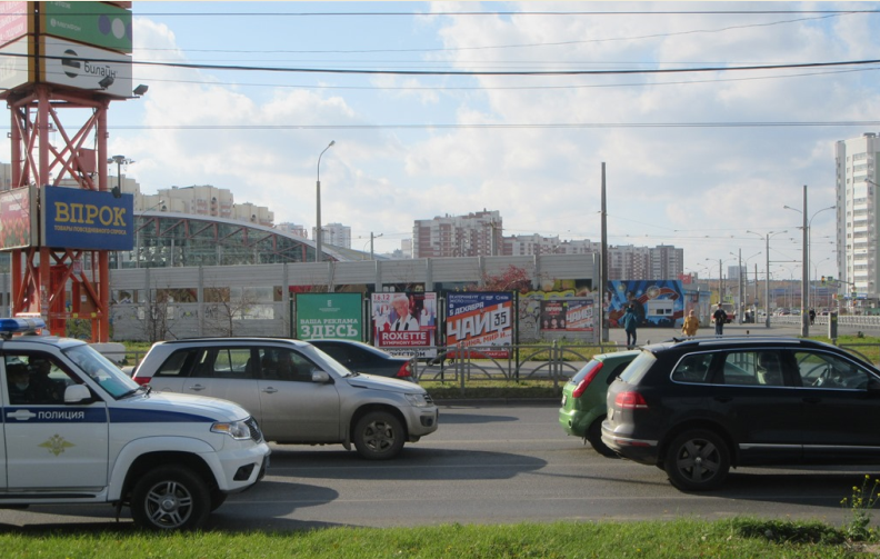 Фотография рекламного носителя, тип: Уличный информационный стенд, адрес: Белинского ул. X Фучика ул., Екатеринбург, Свердловская область, Россия. Сторона A2 №1330642