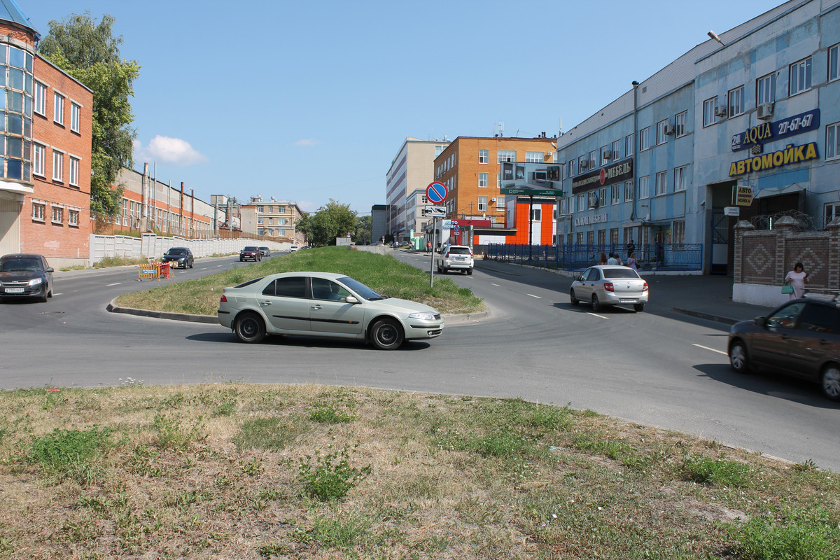 Фотография рекламного носителя, тип: Билборд 3x6, адрес: Гладкова ул., д.9, Чебоксары, Республика Чувашия, Россия. Сторона A1 №1361083