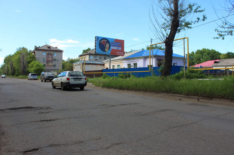 Фотография рекламного носителя, тип: Билборд 3x6, адрес: Хабаровская ул., д.51, корп.3, Комсомольск-на-Амуре, Хабаровский край, Россия. Сторона А №843006