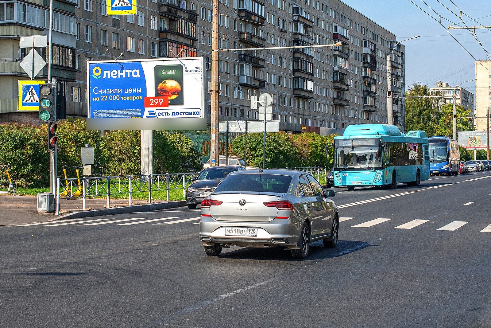 Фотография рекламного носителя, тип: Билборд 3x6, адрес: Будапештская ул., д.71, корп.1 Х Малая Каштановая ал., Санкт-Петербург, Россия. Сторона B №1094340