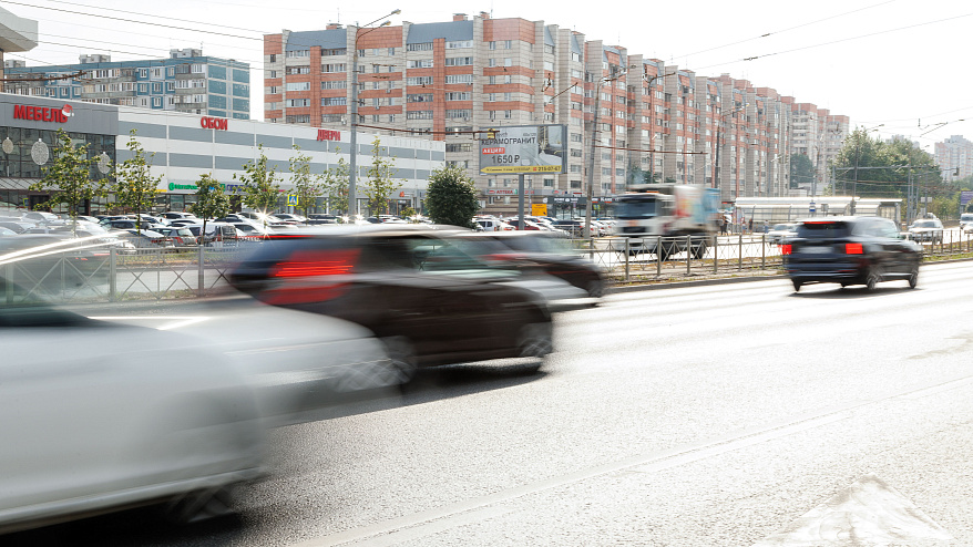 Фотография рекламного носителя, тип: Билборд 3x6, адрес: Ямашева пр-т., д.93, ТК "Савиново", Казань, Республика Татарстан, Россия. Сторона B №674427