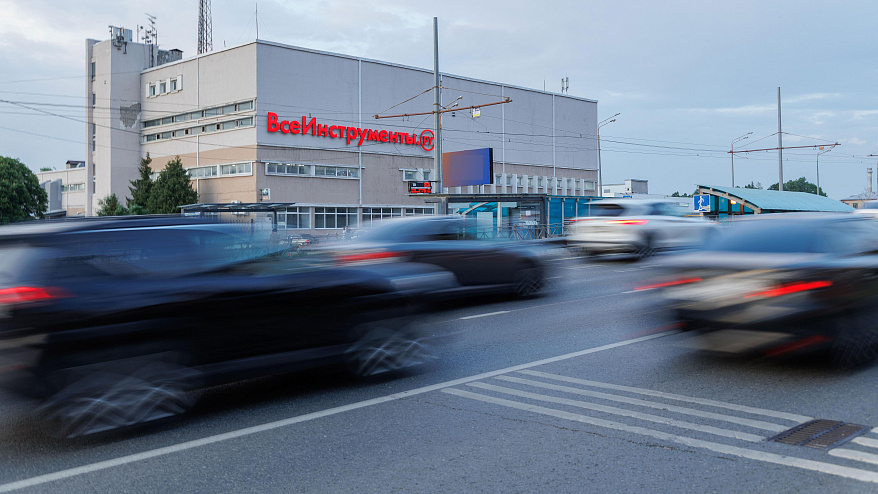 Фотография рекламного носителя, тип: Билборд 3x6, адрес: Академика Арбузова ул., д.5, Казань, Республика Татарстан, Россия. Сторона B №231874