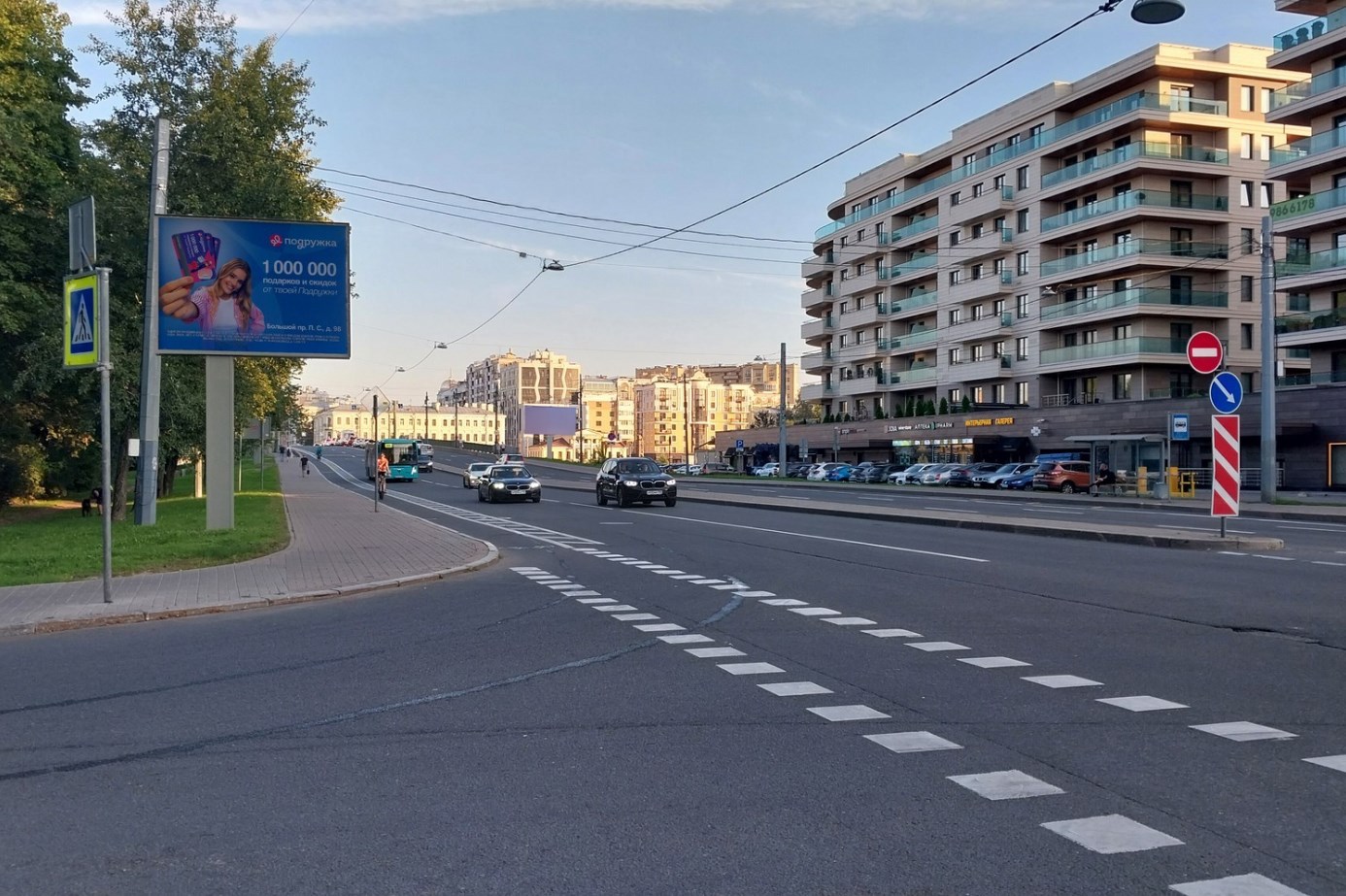 Фотография рекламного носителя, тип: Ситиборд 2.7x3.7, адрес: Петроградская ул. Х Вязовая ул., д.4, Санкт-Петербург, Россия. Сторона Б1 №724986