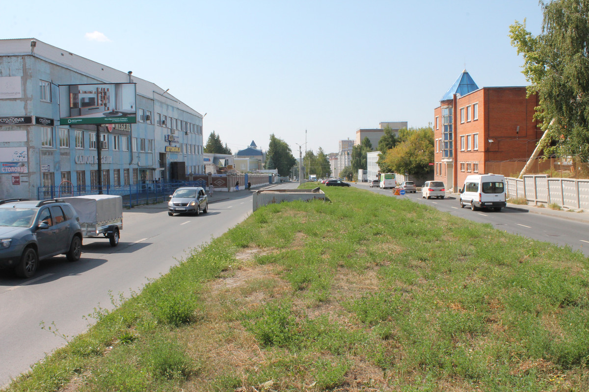 Фотография рекламного носителя, тип: Билборд 3x6, адрес: Гладкова ул., д.9, Чебоксары, Республика Чувашия, Россия. Сторона Б1 №1361084