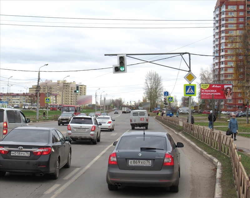Фотография рекламного носителя, тип: Билборд 3x6, адрес: Машиностроителей пр-т., д.52, Ярославль, Ярославская область, Россия. Сторона А1-А3 №109225